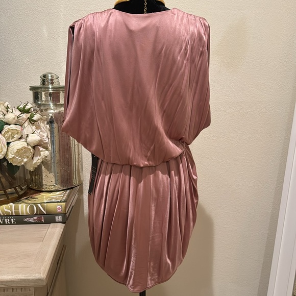 New w/tags BLACk HALO mini dress for Spring!🌸 - Picture 10 of 11